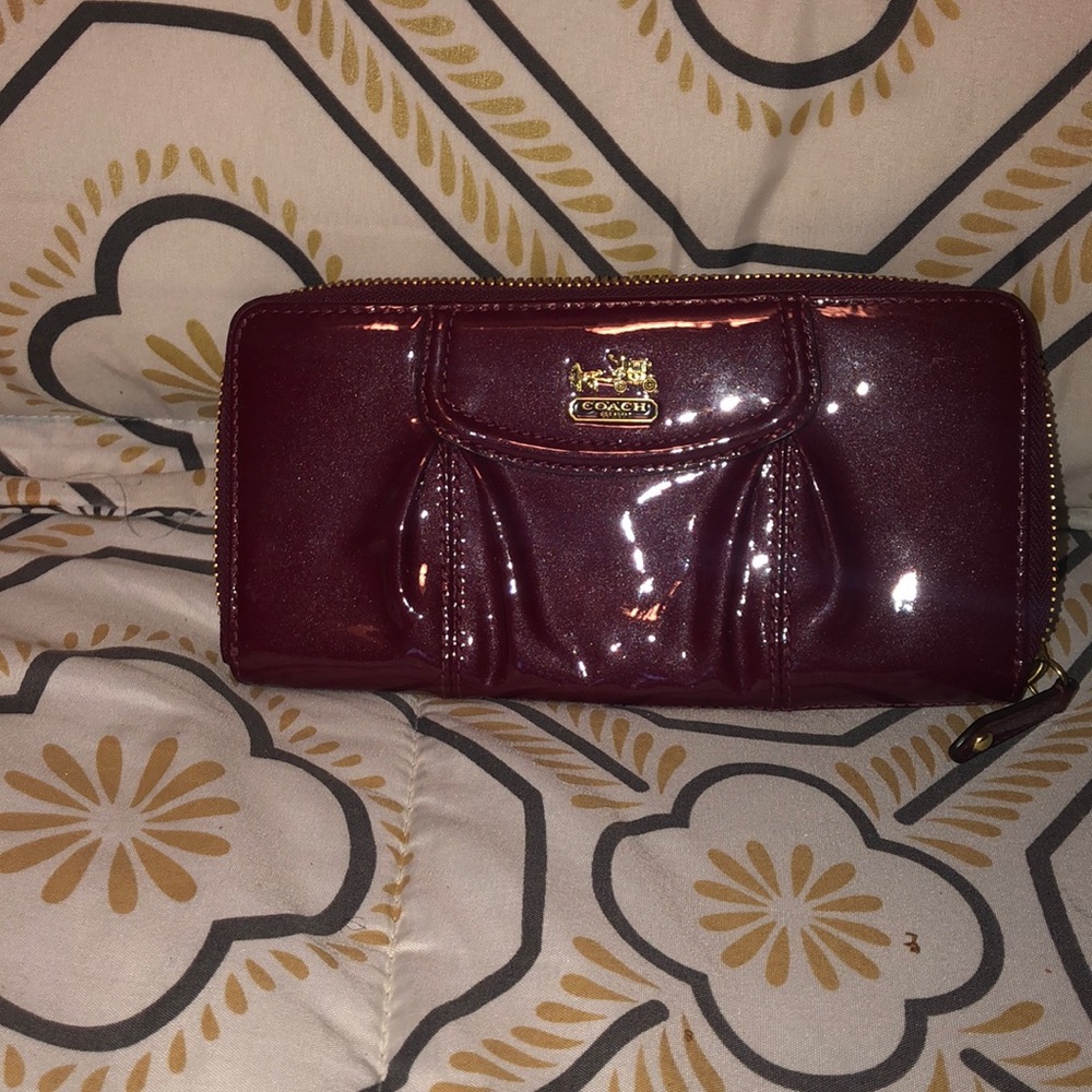 Matching coach wallet
